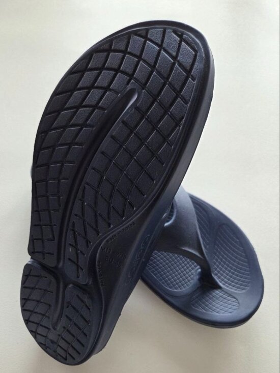 OOFOS OOriginal Unisex Flip-Flops Navy main image 5